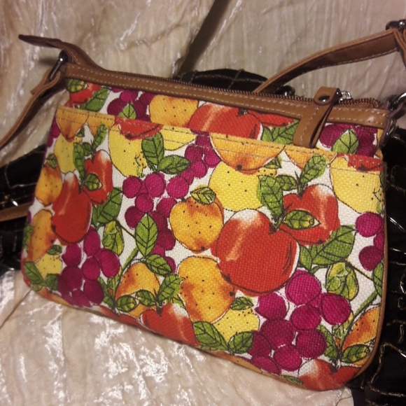 Vintage Relic Canvas and Leather Crossbody - Picture 2 of 6